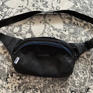 PacSafe belt bag